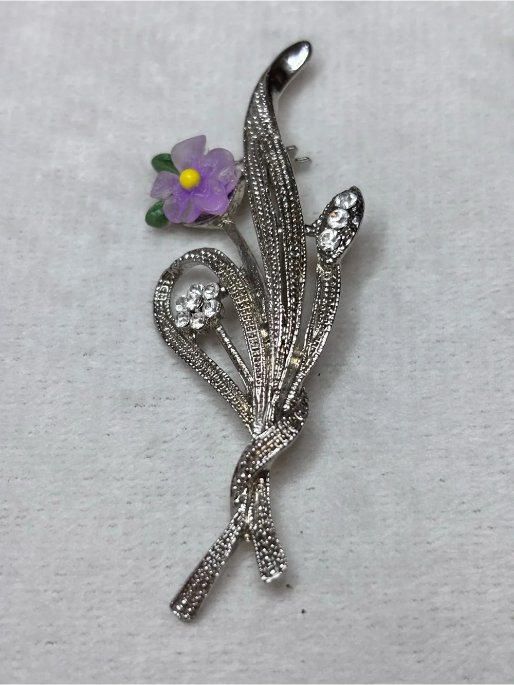 Vintage Purple Lucite Flower Rhinestone Floral Spray Brooch Silver Tone